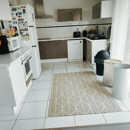 La Petite Maison Dans La Prairie *
