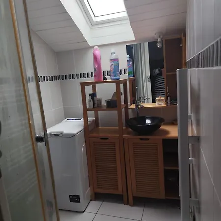 La Petite Maison Dans La Prairie Couette-café