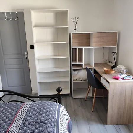 La Petite Maison Dans La Prairie
